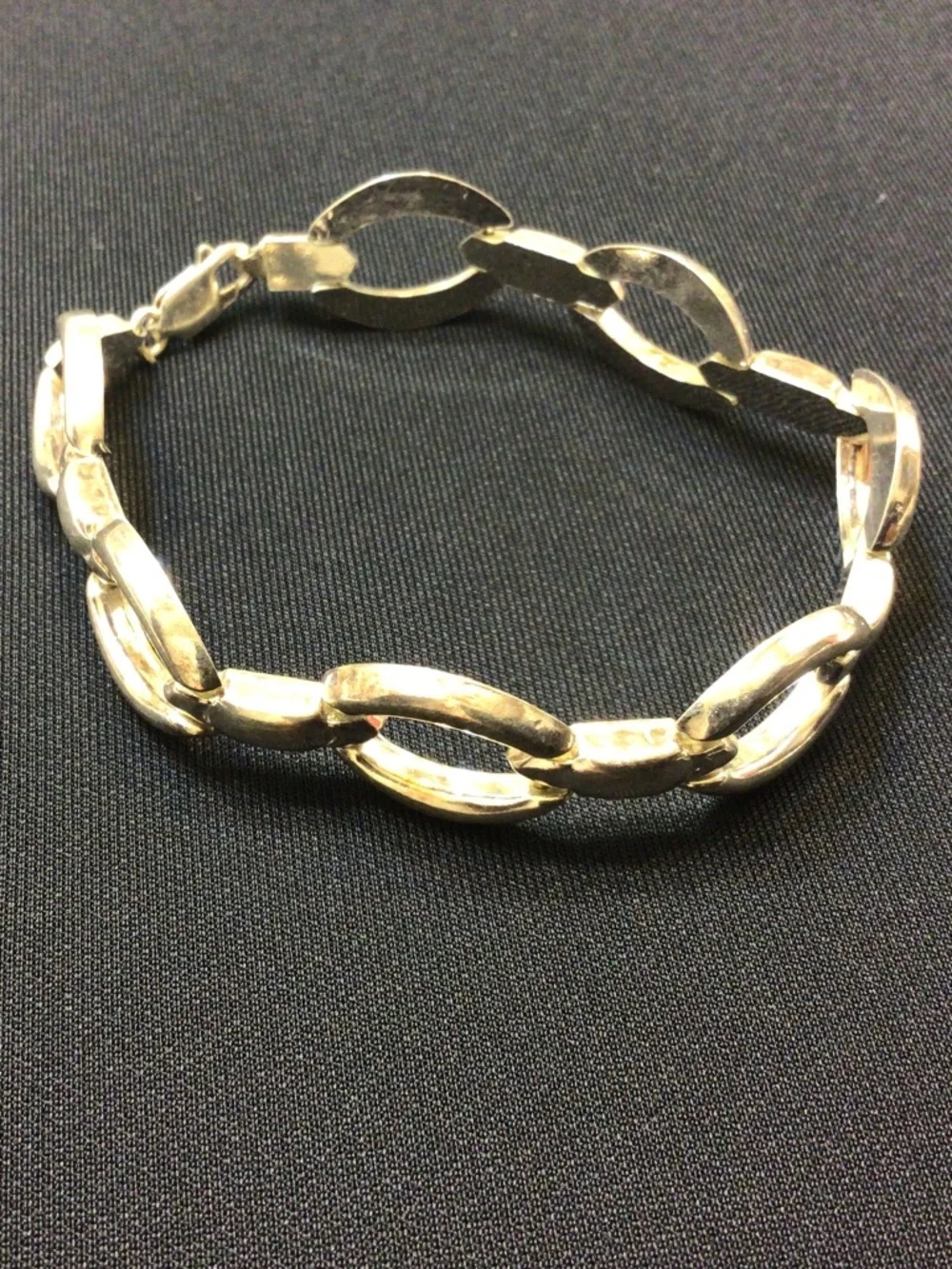 Stylish Sterling Silver Oval Link Bracelet 925 Italy